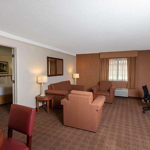 Deluxe Family Suite (High Zone)